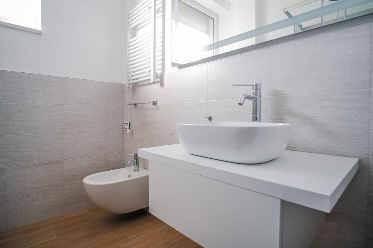 Rossani Suites&Aparts Bari Luaran gambar